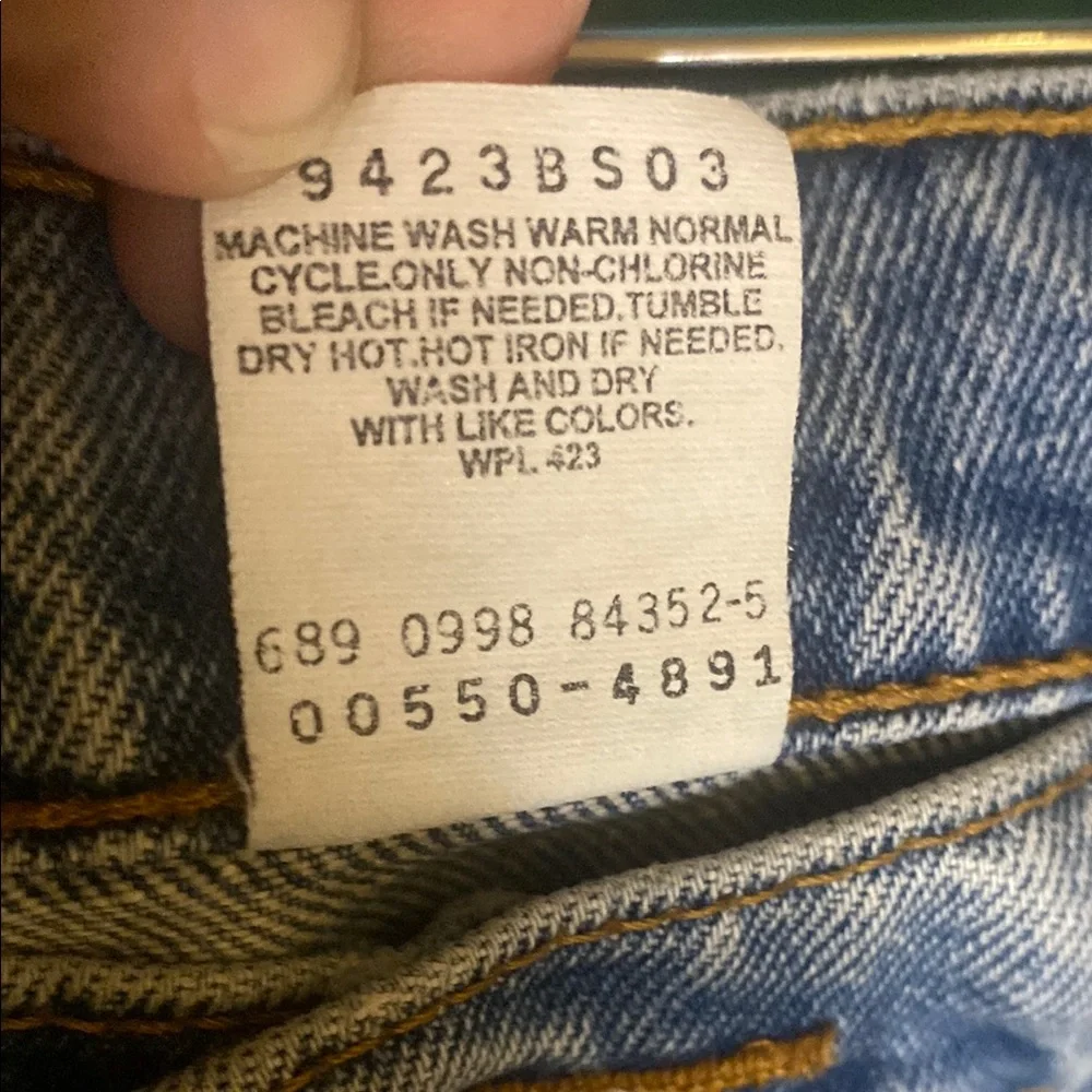 Vintage 90s Levi’s 550 Men's Blue Jeans size 35x29 (tag 36x29)